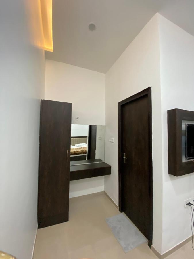 Solitaire Gardens Near Airport Λάκναου Εξωτερικό φωτογραφία